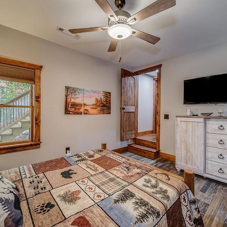 Brand New Build Luxury Mountain Chalet With Hot Tub, Pool, Game Room, Premium Features Ellijay Exteriér fotografie