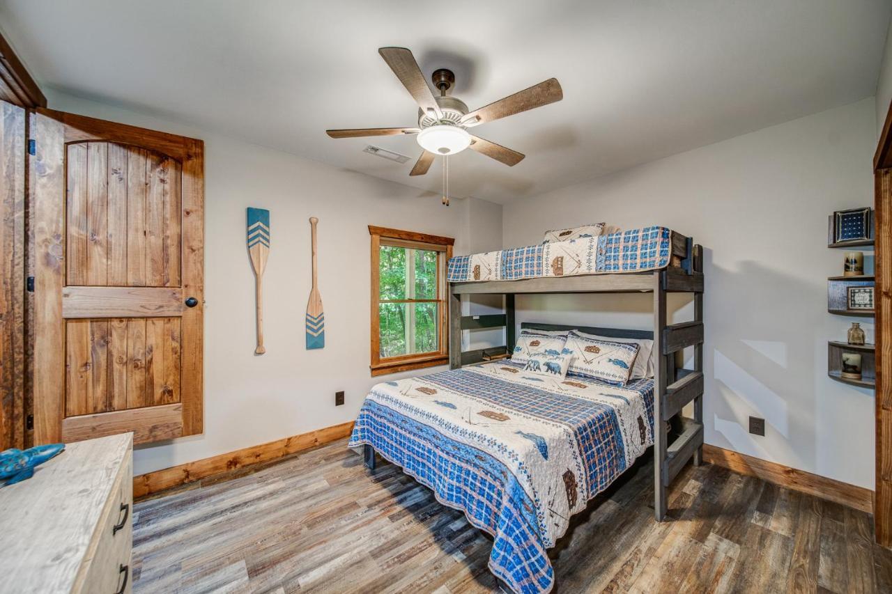 Brand New Build Luxury Mountain Chalet With Hot Tub, Pool, Game Room, Premium Features Ellijay Exteriér fotografie