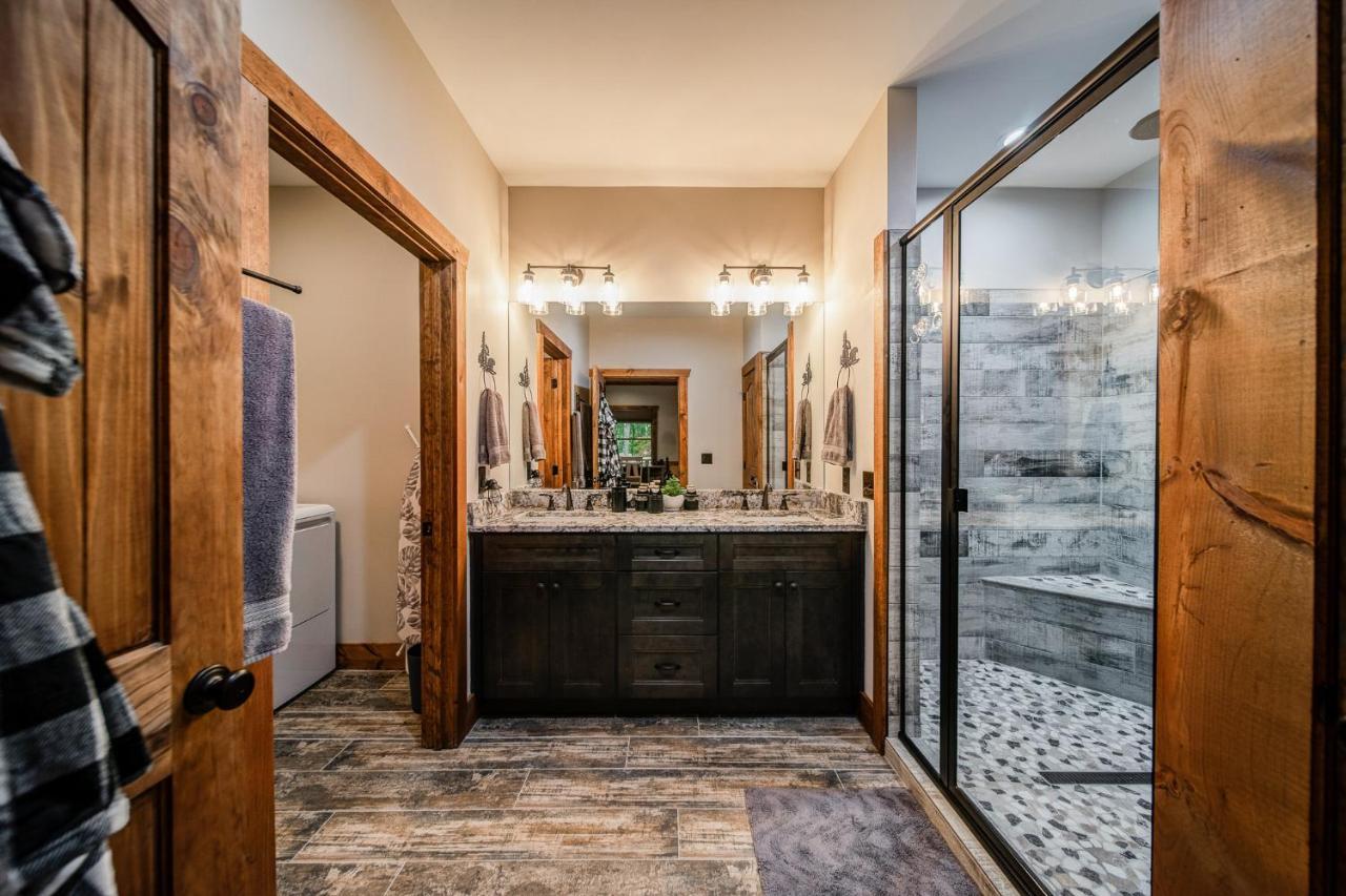 Brand New Build Luxury Mountain Chalet With Hot Tub, Pool, Game Room, Premium Features Ellijay Exteriér fotografie